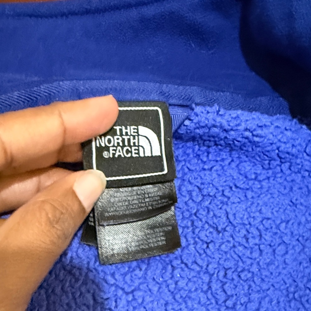 The North Face Women's ink Blue Fleece Hoodie fuzzy soft - Picture 6 of 11